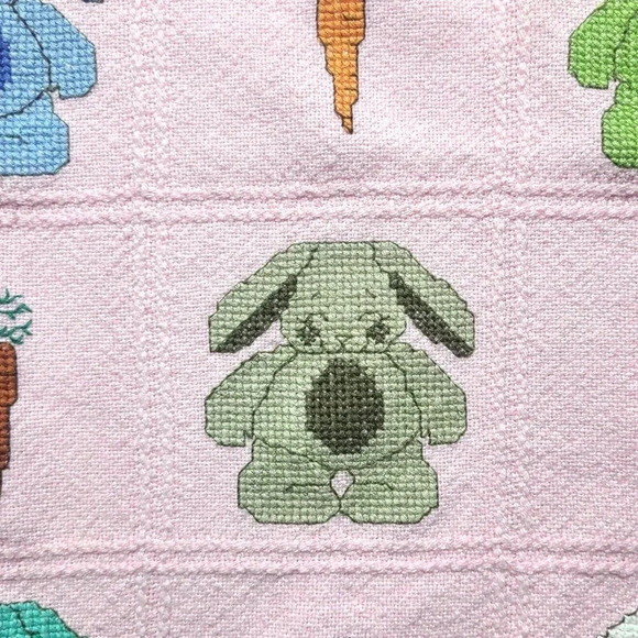 Cross Stitch Needlepoint Bunnies And Carrots Baby Blanket Pink 34" x 34" FLAW - Picture 3 of 7